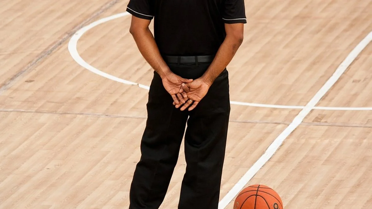 文班亚马静心回归：规则变化下的NBA总决赛比赛管理